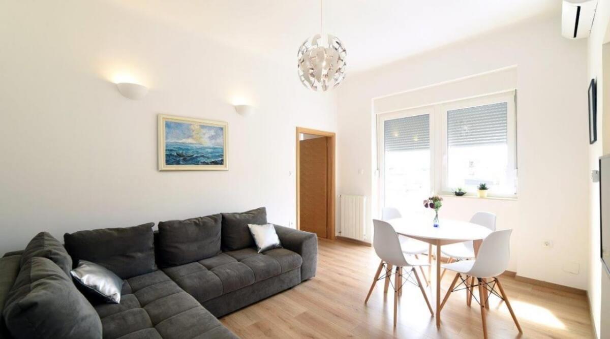 City 1 Apartment In The Center Of Zagreb Buitenkant foto
